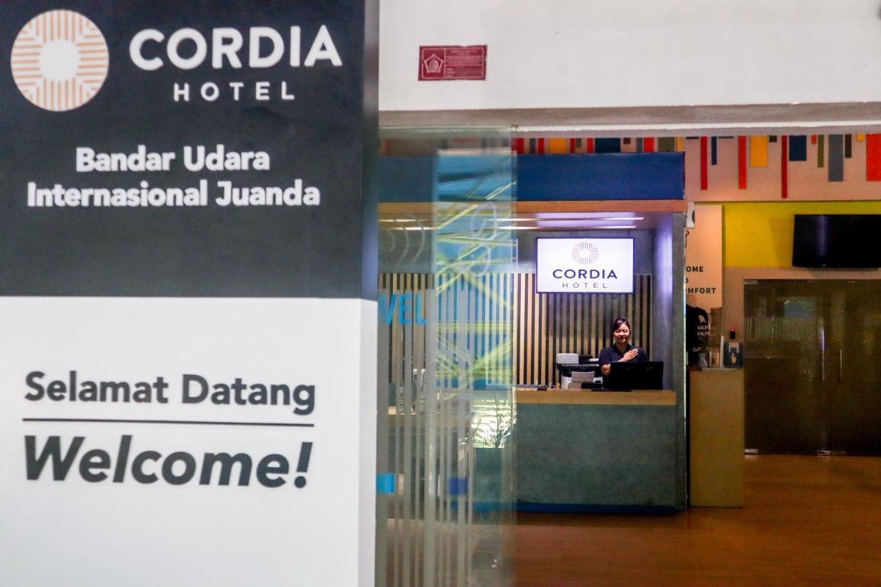 Cordia Hotel Surabaya Airport - Hotel Dalam Bandara - Formerly Ibis Budget Surabaya Airport ซิโดอาร์โจ ภายนอก รูปภาพ